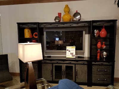 Photos of Rooms To Go & Rooms To Go Kids Furniture Store -Charlotte Harbor