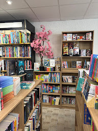 Photo n°6 de LIBRAIRIE DES COULEURS à Morestel (Attaché de presse)