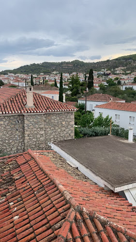 Opinii despre Argonaftis Spetses în Σπέτσες - Εργαστήριο