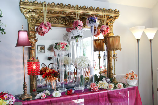 Boyd's Flowers - Visual