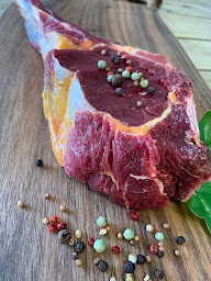 Photo n°12 de LES BISONS DE BACARA ( élevage et vente BISON BIO) à Breurey-lès-Faverney (Boucherie-charcuterie)