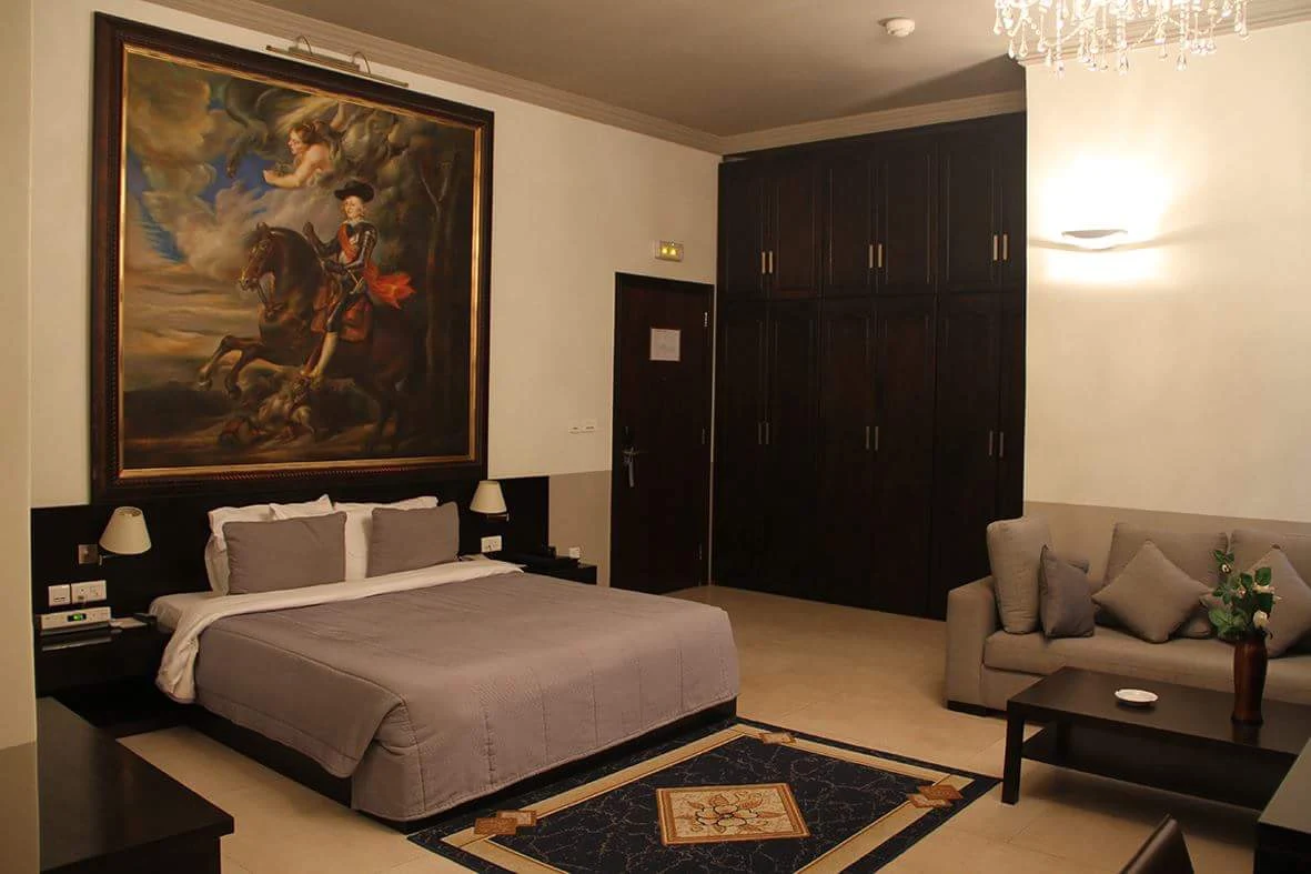 Elion House Hotel