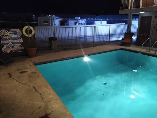 Rodeway Inn Magic Mountain Area - Thumbnail