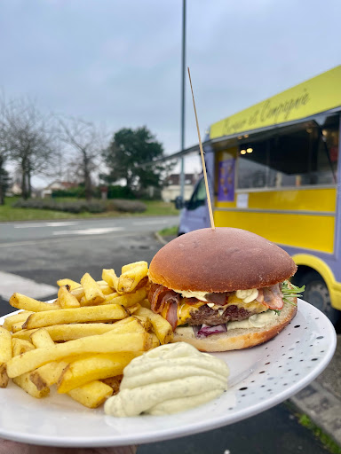 Photo 3 - Burger et Compagnie | Camion Burger fait Maison