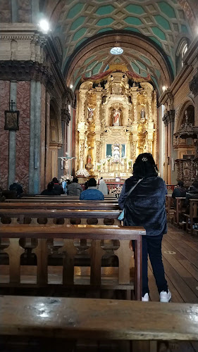 Opiniones de Iglesia Católica El Sagrario en Quito - Arquitecto