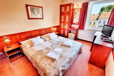 Photos of Hotel &Iacute;rottkő