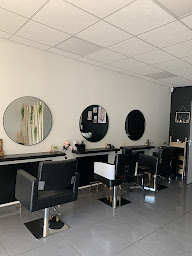 Photo n°1 de Le salon d’Ana’ïs à Groléjac (Salon de coiffure)