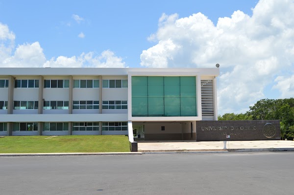 Universidad Modelo Valladolid, Carretera Federal 180, 97784 Valladolid,  Yuc., México