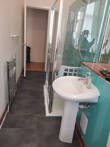 Pink Plumbing Services - Thumbnail