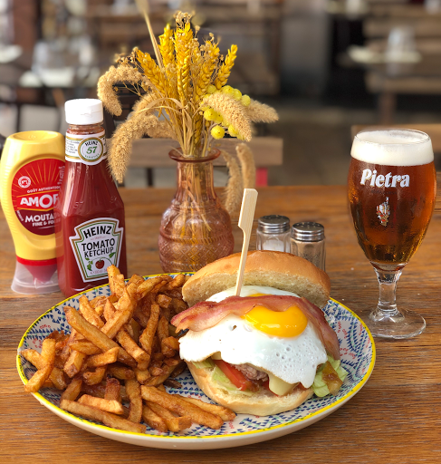Photo 2 - La Place - Burger Bar