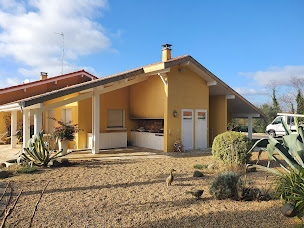 Photo n°16 de YLT Charpente Sarl à Tarsacq (Couvreur)