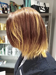 Photo n°10 de linea coiffure à Périgueux (Salon de coiffure)