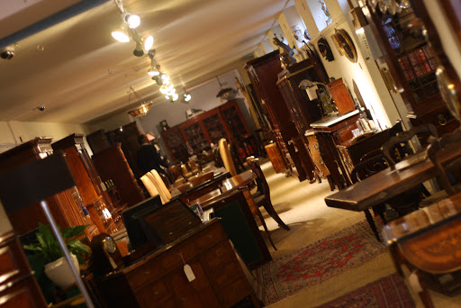 Merchant House Antiques - Thumbnail