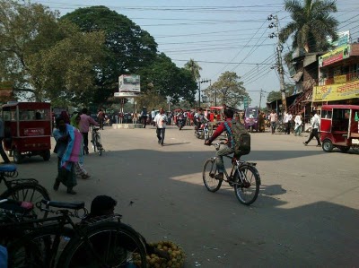 Photos of Boro Bazar Bus Stop