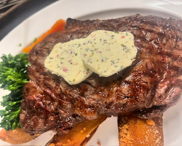 Bull Run Restaurant by null