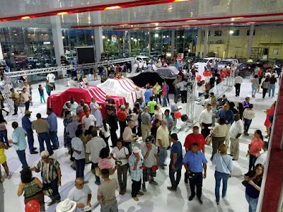 Photos of Caribbean Motors - Great Wall