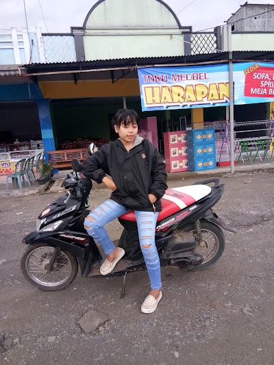 Photos of Pertigaan Cikembulan