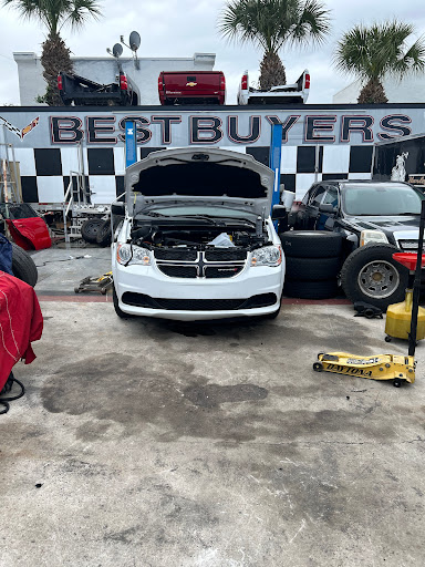 Middle Man Auto - Thumbnail