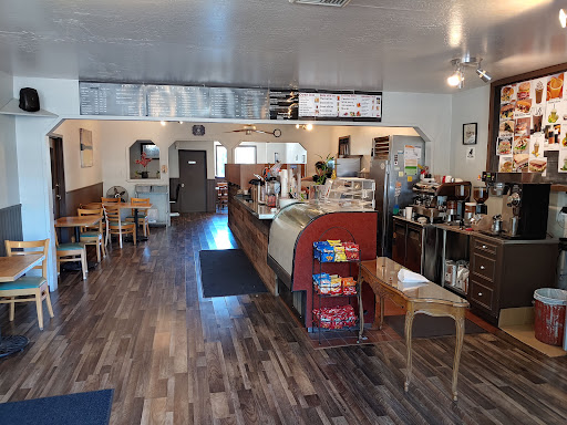 Tiny Town Cafe - Visual