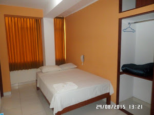 Hostal Lirio 1