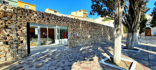 Biblioteca Pública Municipal i Centre d'informació Juvenil de Tibi