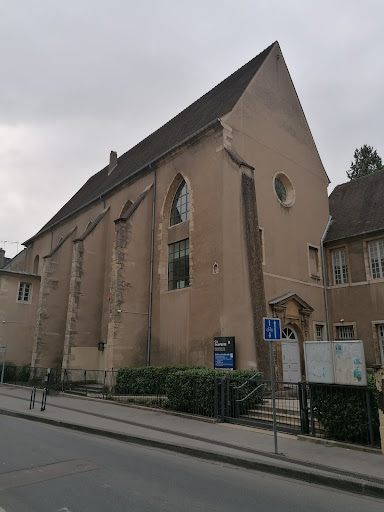 Cité Administrative Dampierre conciergerie