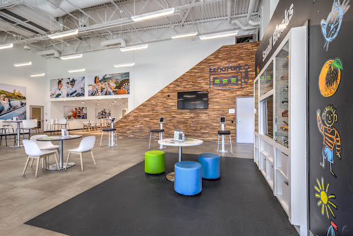 EchoPark Automotive Las Vegas Gallery - United States