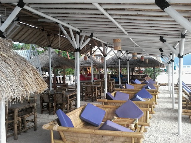 The Krishna Sunset Bar,Spa And Bungalow