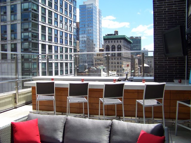 Up on 20 Rooftop Lounge