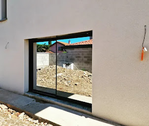 Photo n°45 de Faure Fermetures - Résobaies 43 à Aurec-sur-Loire (Atelier de menuiserie)