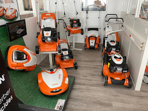 Photo n°26 de FINAS MOTOCULTURE à Reyrieux (Magasin de matériel de motoculture)