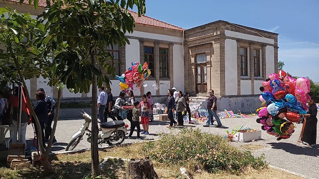 Γυμνάσιο Παραδεισίου