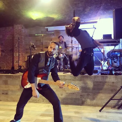 THE WEDDING ROCK BAND