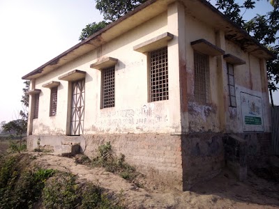 Photos of Paragawn Community Clinic