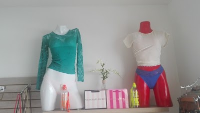 Photos of Spa de U&ntilde;as Glamour & Stylo Yely Centro Comercial Parque Central