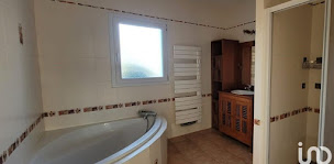 Photo n°18 de Céline Blot IAD Immobilier - Vairé à Vairé (Expert immobilier)