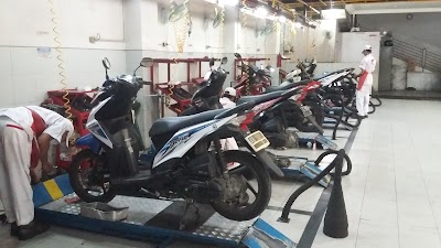 Photos of Top Honda Dealer Kaliurang