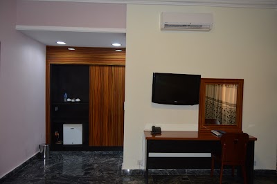 Photos of Hans place Hotel
