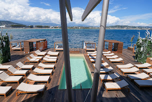 Photo n°52 de CANUA Island à Cannes (Restaurant)