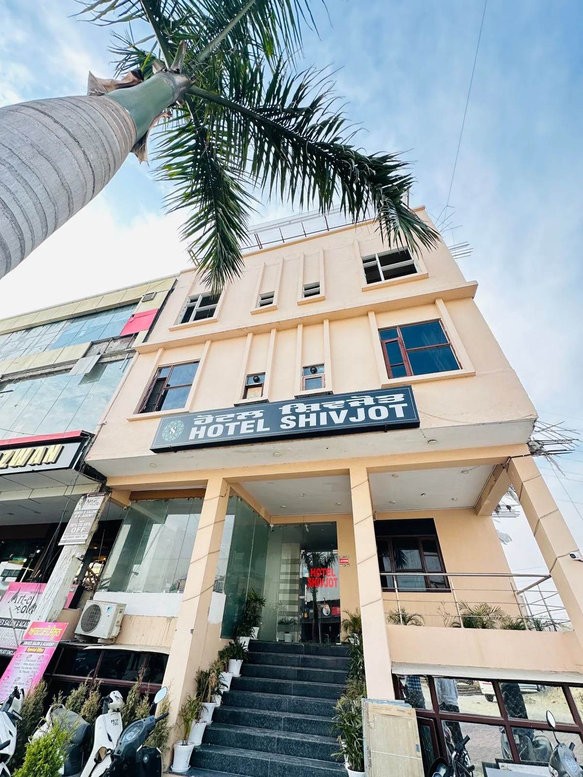 Hotel Shivjot