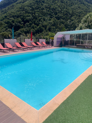 Photo de Le Prestige. Location salle & Piscine à Veurey-Voroize (38113)