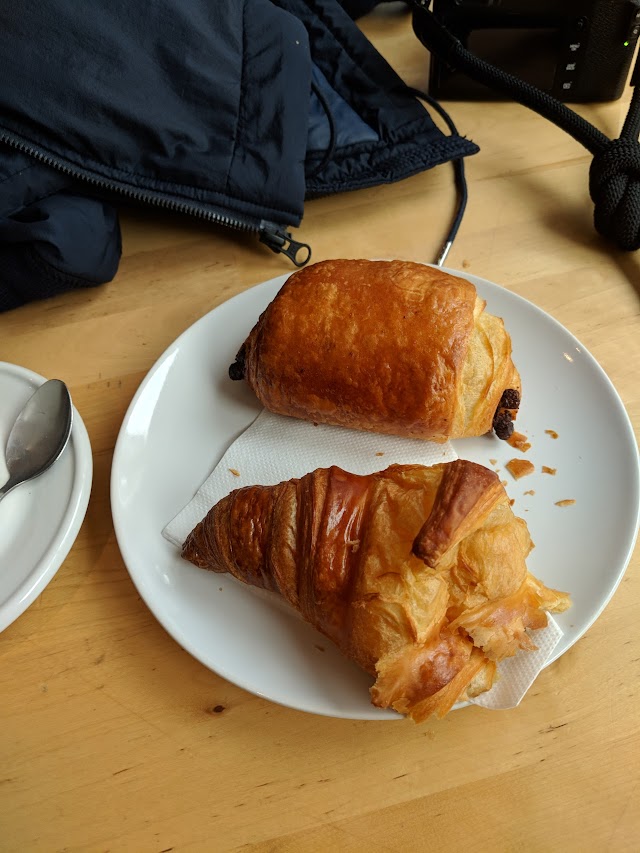 Boulangerie Cafe Bistro Eisdiele SAPHIR