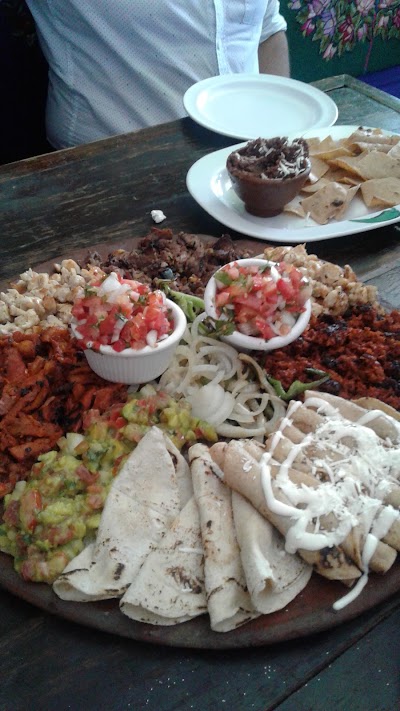 Photos of Tacontento