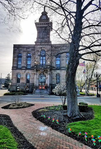 Columbiana County Clerk of Courts Gallery - United States