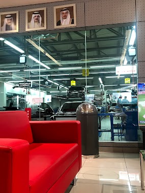 TOYOTA SERVICE CENTER, Author: AHMED ALAWADHI