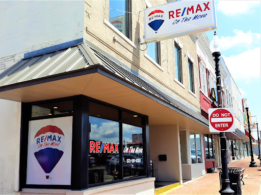 Betty Jo Sydenstricker - RE/MAX On The Move - Thumbnail