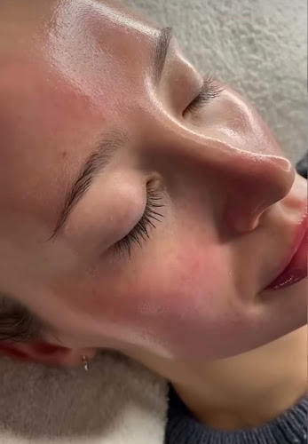 http://www.dermaluxclinic.eu/