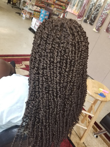 Shalen's hair Braiding Shop