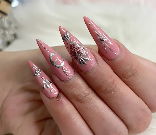 Viva Nail Spa - Thumbnail