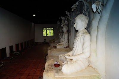 Photos of Panchakapaduwa Island Meditation Centre